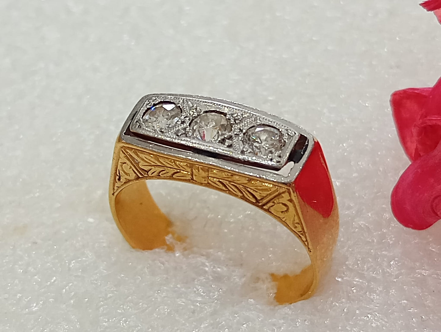 Anillo de época