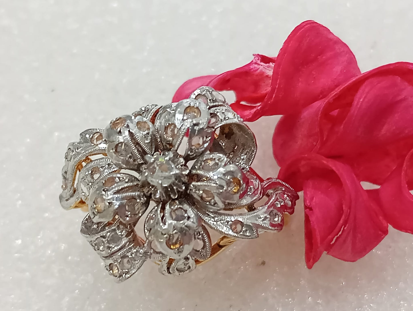Anillo de época