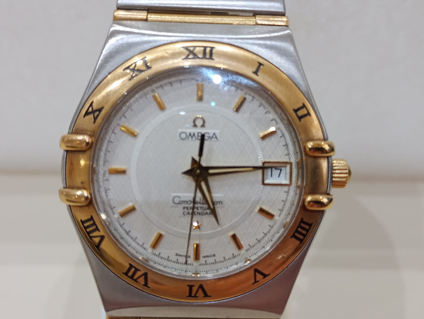 Reloj Omega Constellation Calendario Perpetuo