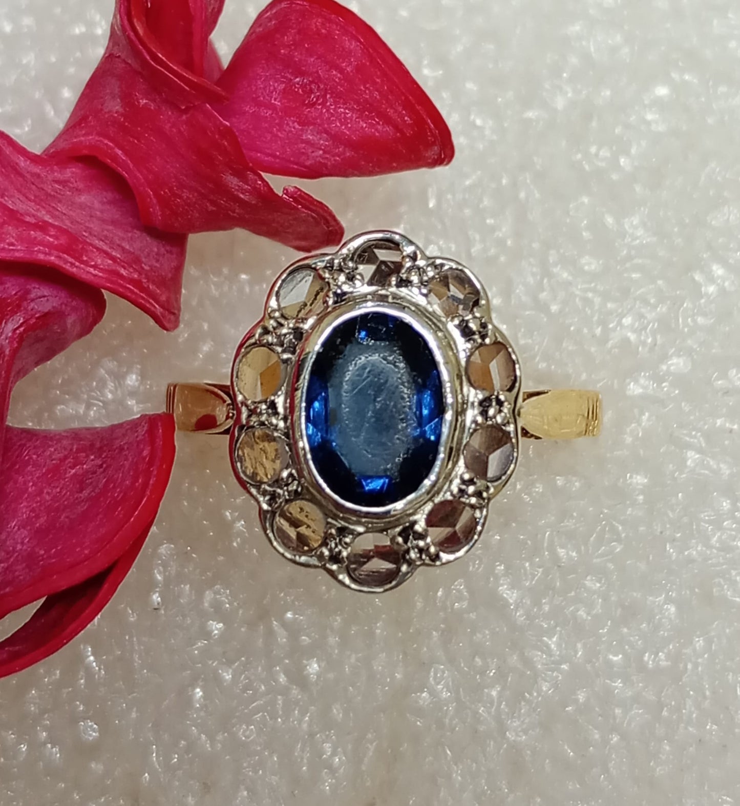 Anillo de época
