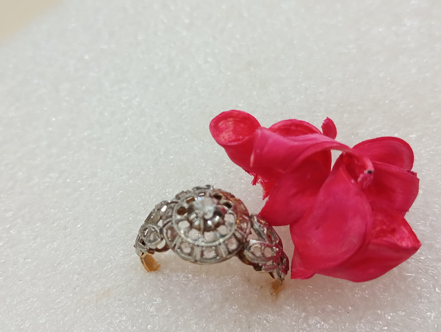 Anillo de época