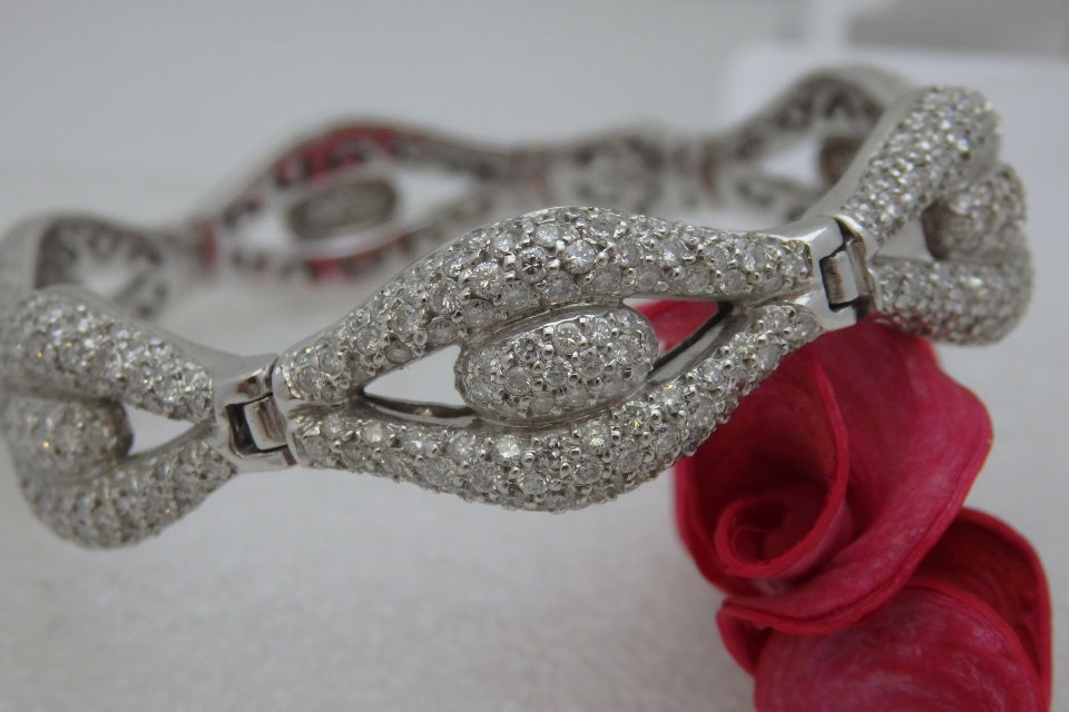 Pulsera Rígida semiarticulada