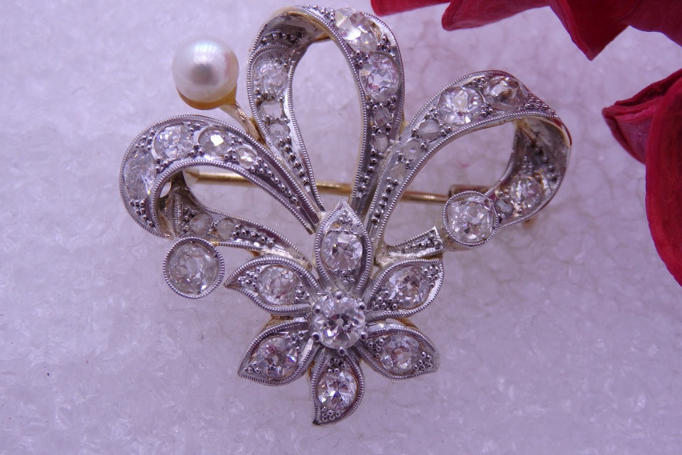 Broche de época