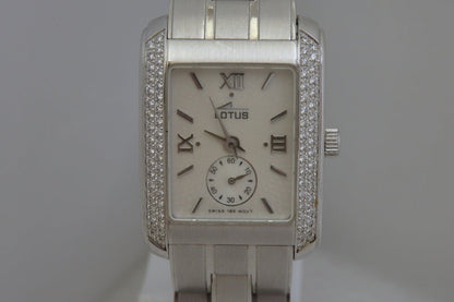 Lotus Oro blanco y brillantes
